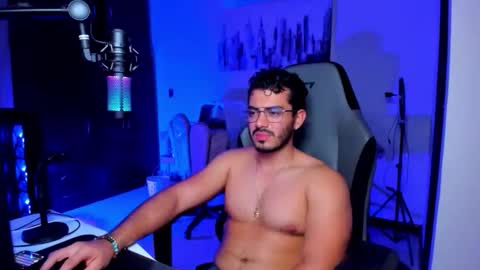 Bruno online show from November 2025 06:03:01 AM