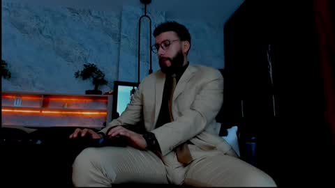 Snapshot of bruno_woods chatting on March 2025 05:18:01 PM Andres Suarez online show from March 2025 05:18:01 PM