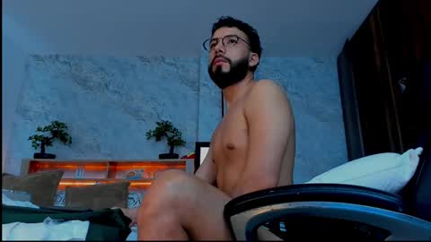 Snapshot of bruno_woods chatting on March 2025 08:10:02 PM Andres Suarez online show from March 2025 08:10:02 PM