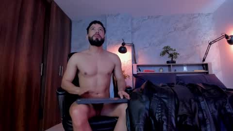 Snapshot of bruno_woods chatting on September 2025 04:52:01 PM Andres Suarez online show from September 2025 04:52:01 PM