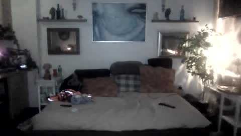 Snapshot of brxdd88 chatting on April 2026 02:00:02 AM BRADDY online show from April 2026 02:00:02 AM