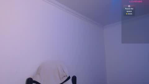 bryamado online show from April 2026 11:42:02 AM