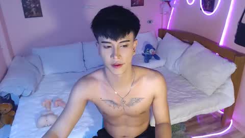 Snapshot of bryan_________ chatting on March 2026 05:04:01 PM BRYAN JEMY online show from March 2026 05:04:01 PM