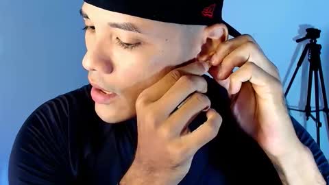 bryan online show from October 2025 02:43:02 AM