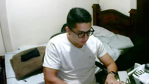 Snapshot of bryanbendy chatting on March 2026 01:47:01 AM bryanbendy online show from March 2026 01:47:01 AM