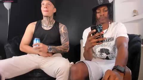 Snapshot of bryxxxon1 chatting on March 2025 02:21:02 PM Bryxon online show from March 2025 02:21:02 PM