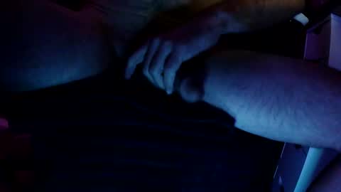 btone1979 online show from November 2025 02:43:01 AM