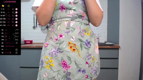 Snapshot of bubbblegum chatting on January 2025 02:43:01 PM Bubblegum online show from January 2025 02:43:01 PM