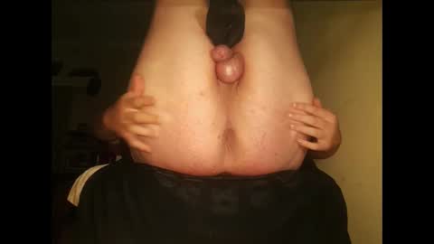 Snapshot of bubbl3sbutt chatting on January 2025 09:59:01 PM Bubbl3sbutt online show from January 2025 09:59:01 PM