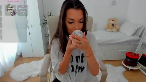 bubbledoll7 online show from May 2026 07:25:01 AM
