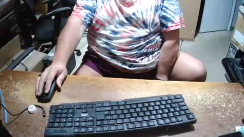 Bucku2 online show from October 2025 11:03:02 PM