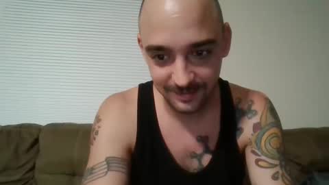 Snapshot of bud42o chatting on October 2025 03:50:02 AM Bud42o online show from October 2025 03:50:02 AM