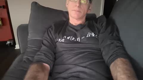 Snapshot of budman004 chatting on November 2025 09:46:02 PM budman004 online show from November 2025 09:46:02 PM