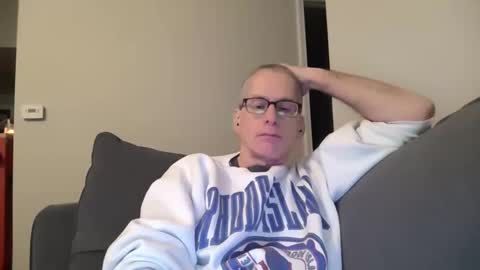 Snapshot of budman004 chatting on December 2025 12:40:02 AM budman004 online show from December 2025 12:40:02 AM