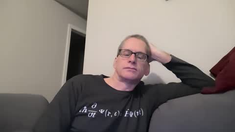 Snapshot of budman004 chatting on January 2026 11:31:02 PM budman004 online show from January 2026 11:31:02 PM