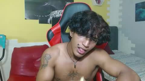 bull_cam online show from February 2026 02:53:01 AM