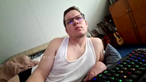 Snapshot of bumbuss chatting on February 2026 02:04:02 PM bumbuss online show from February 2026 02:04:02 PM