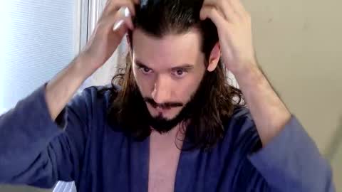 bumphreyhogart online show from December 2025 08:02:01 PM