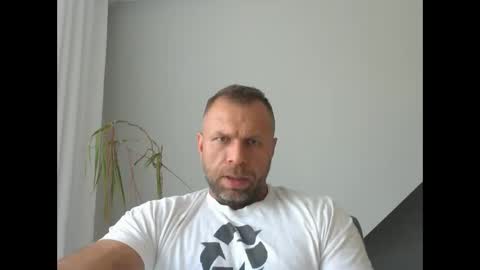 Snapshot of bungabunga2026 chatting on September 2025 02:52:02 PM bungabunga2026 online show from September 2025 02:52:02 PM