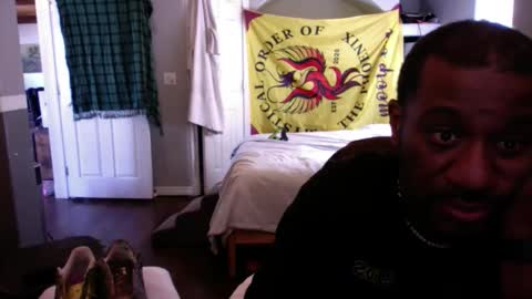 Snapshot of bungalowentertainment chatting on March 2026 06:55:02 PM Bungalow Entertainment online show from March 2026 06:55:02 PM