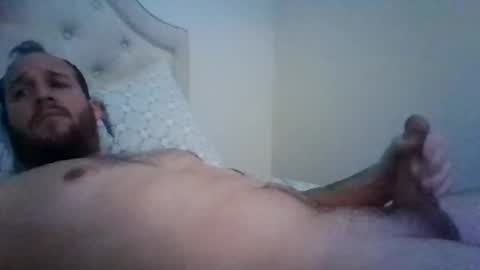 Snapshot of bunkdidlun chatting on December 2024 07:32:02 PM bunkdidlun online show from December 2024 07:32:02 PM