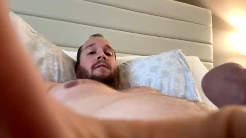 Snapshot of bunkdidlun chatting on December 2024 10:47:02 PM bunkdidlun online show from December 2024 10:47:02 PM