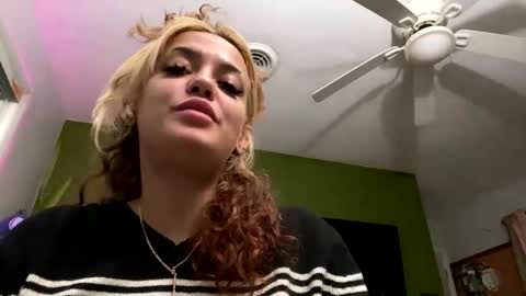 bunnibaby333 online show from September 2025 05:42:01 AM