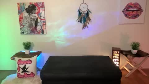 BUNNIE and THE DUDE TheLebowskis online show from May 2026 08:42:02 AM