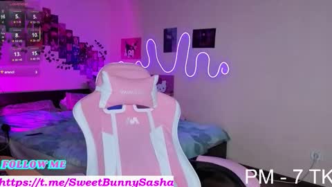 Snapshot of bunny__of_love chatting on September 2025 07:47:02 PM Sasha online show from September 2025 07:47:02 PM