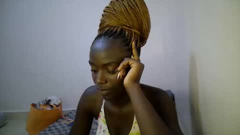 bunny_bliss1 online show from April 2026 07:08:02 PM