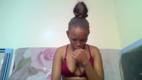 bunnydiva_ online show from December 2025 01:51:01 PM