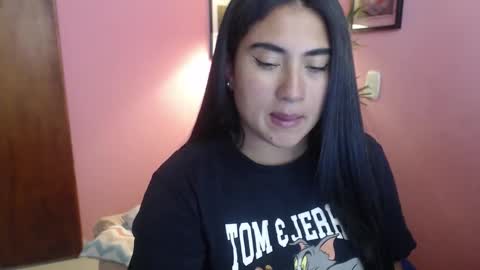 bunnyEmilyR0s33 online show from January 2026 08:01:01 PM