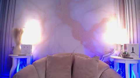 ANASTASIA online show from September 2025 07:30:02 PM