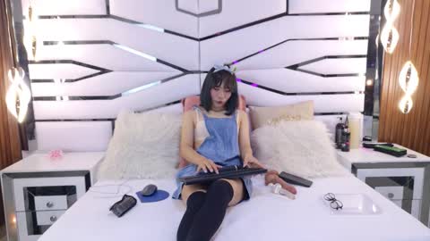 Snapshot of bunnysexyy chatting on December 2025 07:52:01 PM Bunny online show from December 2025 07:52:01 PM