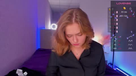 Snapshot of bunnyshows chatting on September 2025 12:18:01 PM BunnyShows online show from September 2025 12:18:01 PM