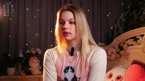 Snapshot of burnletitallburn chatting on March 2026 04:11:02 PM Jessica online show from March 2026 04:11:02 PM