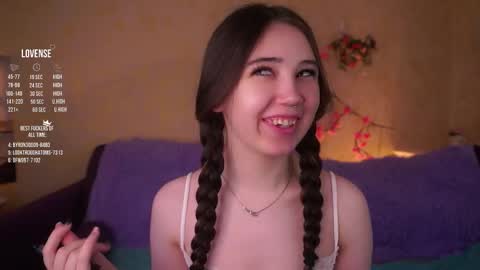 Snapshot of burnletitallburn chatting on April 2026 03:33:02 AM Jessica online show from April 2026 03:33:02 AM