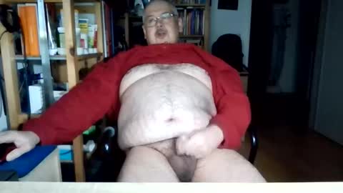 Snapshot of busibaer666 chatting on February 2026 02:52:01 AM busi online show from February 2026 02:52:01 AM