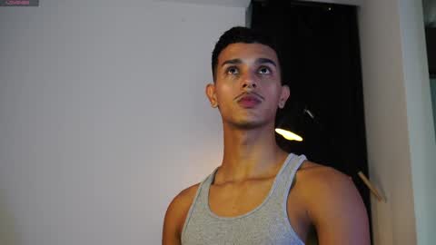 Buster independent model online show from April 2026 12:44:01 AM