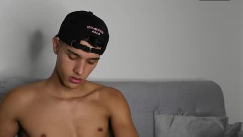 Buster independent model online show from June 2026 12:22:02 AM