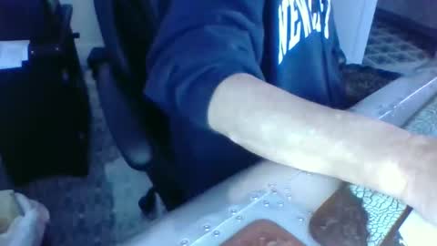 Snapshot of butslutt2 chatting on January 2026 04:01:01 PM butslutt2 online show from January 2026 04:01:01 PM