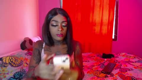 butterfly_rouse online show from September 2025 06:31:02 PM