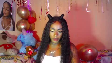 butterfly_rouse online show from November 2025 05:18:01 PM