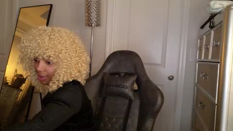 Snapshot of butterflybootyy chatting on December 2025 09:37:01 AM butterfly booty online show from December 2025 09:37:01 AM