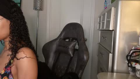 butterfly booty online show from May 2026 11:04:02 AM