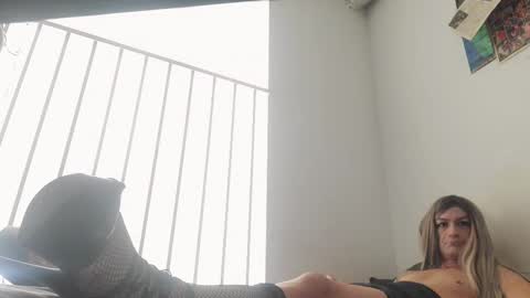 HannahWreckshin online show from February 2025 06:26:02 PM