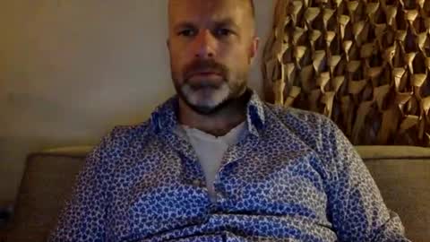 Snapshot of buurman1982isback chatting on September 2025 10:00:02 PM buurman1982isback online show from September 2025 10:00:02 PM