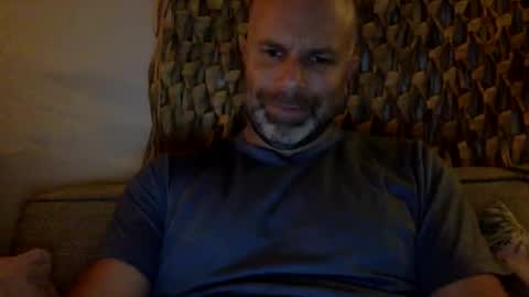 Snapshot of buurman1982isback chatting on December 2025 09:21:02 PM buurman1982isback online show from December 2025 09:21:02 PM