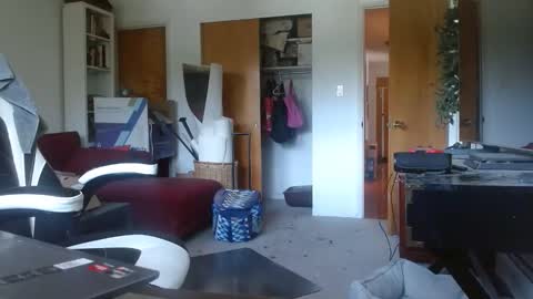 bwall1425 online show from May 2026 07:32:02 PM