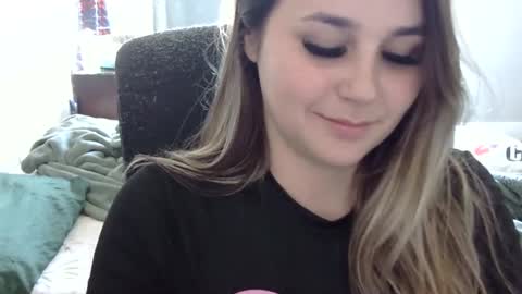 Snapshot of bxbydior chatting on September 2025 06:08:02 PM bxbydior online show from September 2025 06:08:02 PM